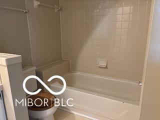 2702 E 56th Street Indianapolis IN 46220