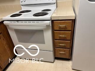 2702 E 56th Street Indianapolis IN 46220