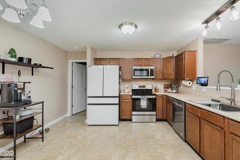 11521 Short Iron Lane Indianapolis IN 46235