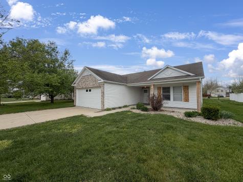526 Bourneside Drive Greenfield IN 46140