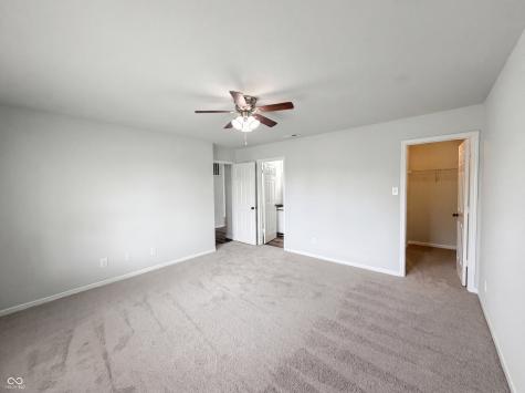 526 Bourneside Drive Greenfield IN 46140