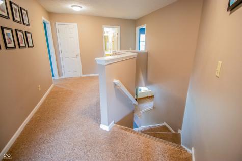 1098 Meadowview Court Franklin IN 46131