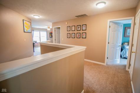 1098 Meadowview Court Franklin IN 46131