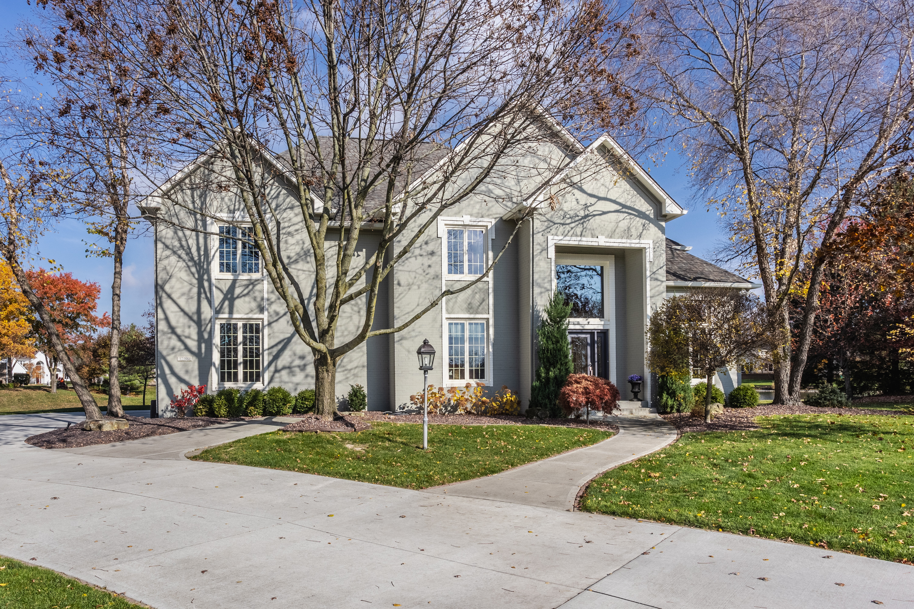 12394 Hyacinth Way Carmel IN 46032