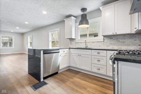 5754 Rawles Avenue Indianapolis IN 46219