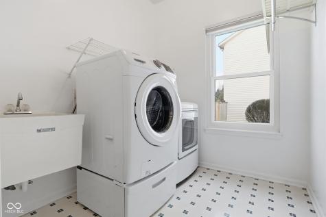 5250 Ivy Hill Drive Carmel IN 46033