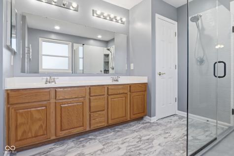 5250 Ivy Hill Drive Carmel IN 46033