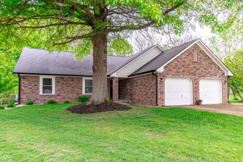378 Turnberry Court Avon IN 46123