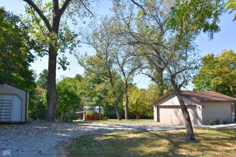 9677 W Reeves Road Spencer IN 47460