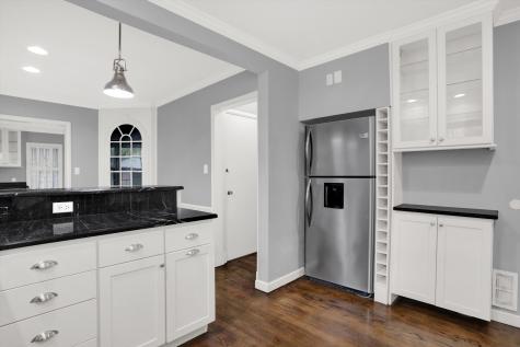 6044 Gladden Drive Indianapolis IN 46220