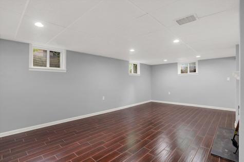6044 Gladden Drive Indianapolis IN 46220