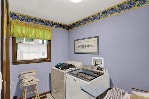 120 Spring Drive Zionsville IN 46077