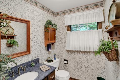 120 Spring Drive Zionsville IN 46077