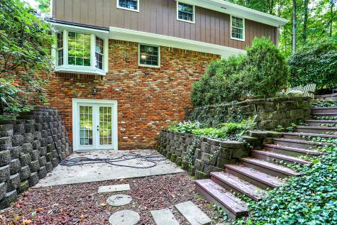 120 Spring Drive Zionsville IN 46077