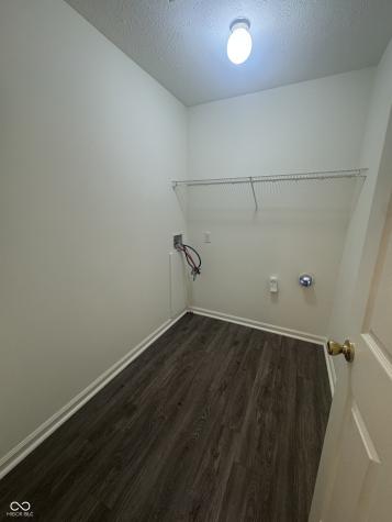 3971 Waterfield Drive Indianapolis IN 46235