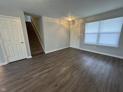 3971 Waterfield Drive Indianapolis IN 46235