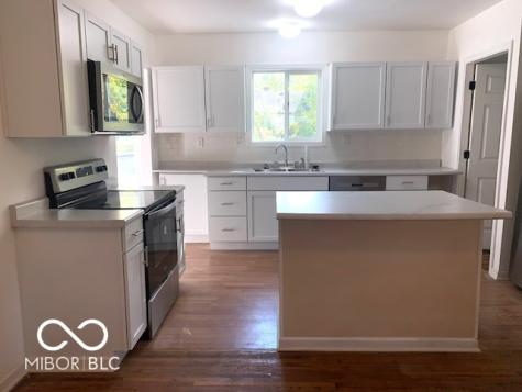 6594 S Jonesville Road Columbus IN 47201