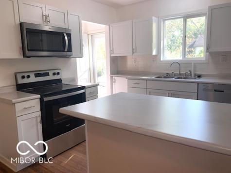 6594 S Jonesville Road Columbus IN 47201