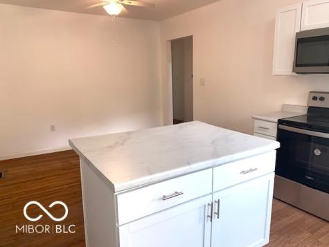 6594 S Jonesville Road Columbus IN 47201