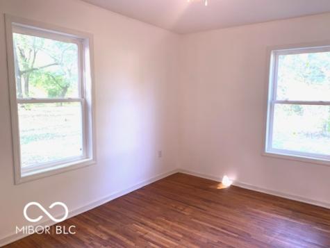 6594 S Jonesville Road Columbus IN 47201