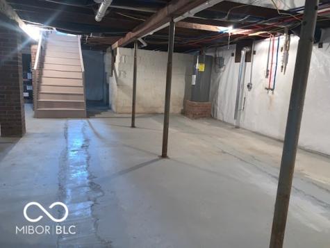 6594 S Jonesville Road Columbus IN 47201