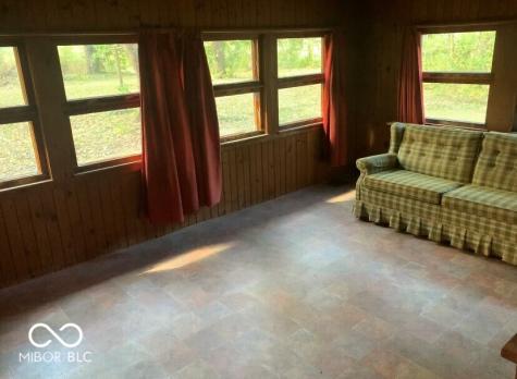 6594 S Jonesville Road Columbus IN 47201