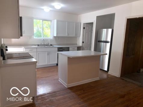 6594 S Jonesville Road Columbus IN 47201