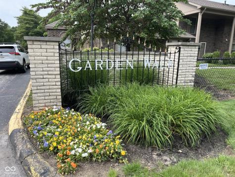 4227 Greenway Drive Indianapolis IN 46220