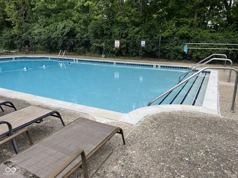 4227 Greenway Drive Indianapolis IN 46220