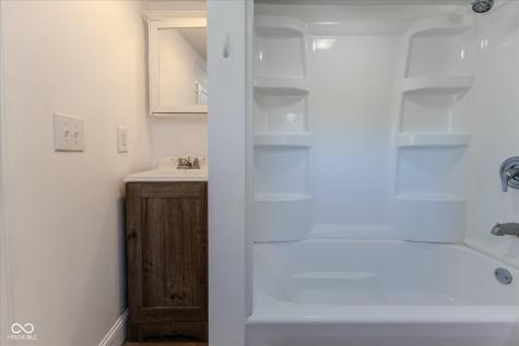 2018 N County Road 425 E Avon IN 46123