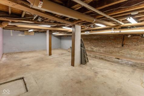 2018 N County Road 425 E Avon IN 46123