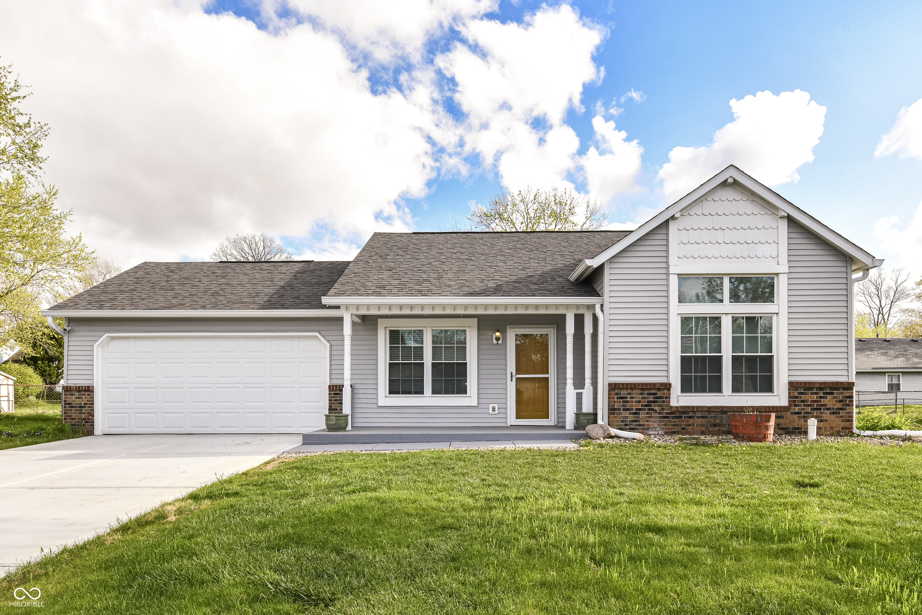 5855 La Fleur Court Indianapolis IN 46237