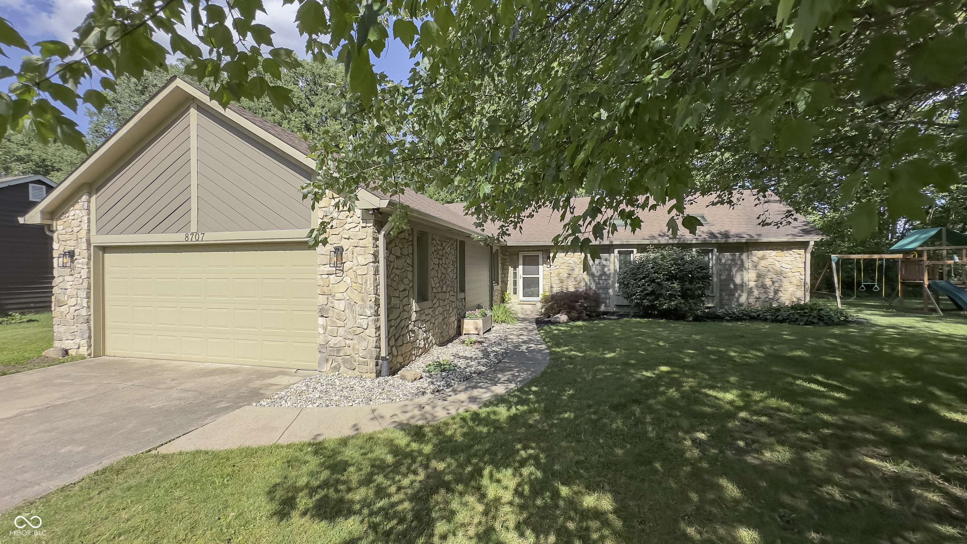 8707 Green Branch Lane Indianapolis IN 46256