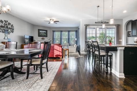2694 E High Grove Circle Zionsville IN 46077