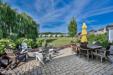 2694 E High Grove Circle Zionsville IN 46077