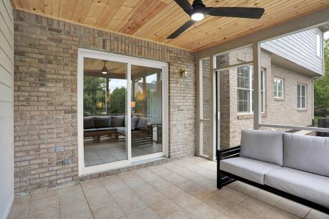 8924 Winterberry Court Zionsville IN 46077