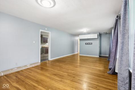 10109 Carrollton Avenue Carmel IN 46280