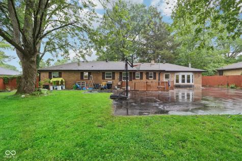 10109 Carrollton Avenue Carmel IN 46280
