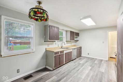 10109 Carrollton Avenue Carmel IN 46280