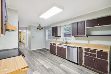 10109 Carrollton Avenue Carmel IN 46280