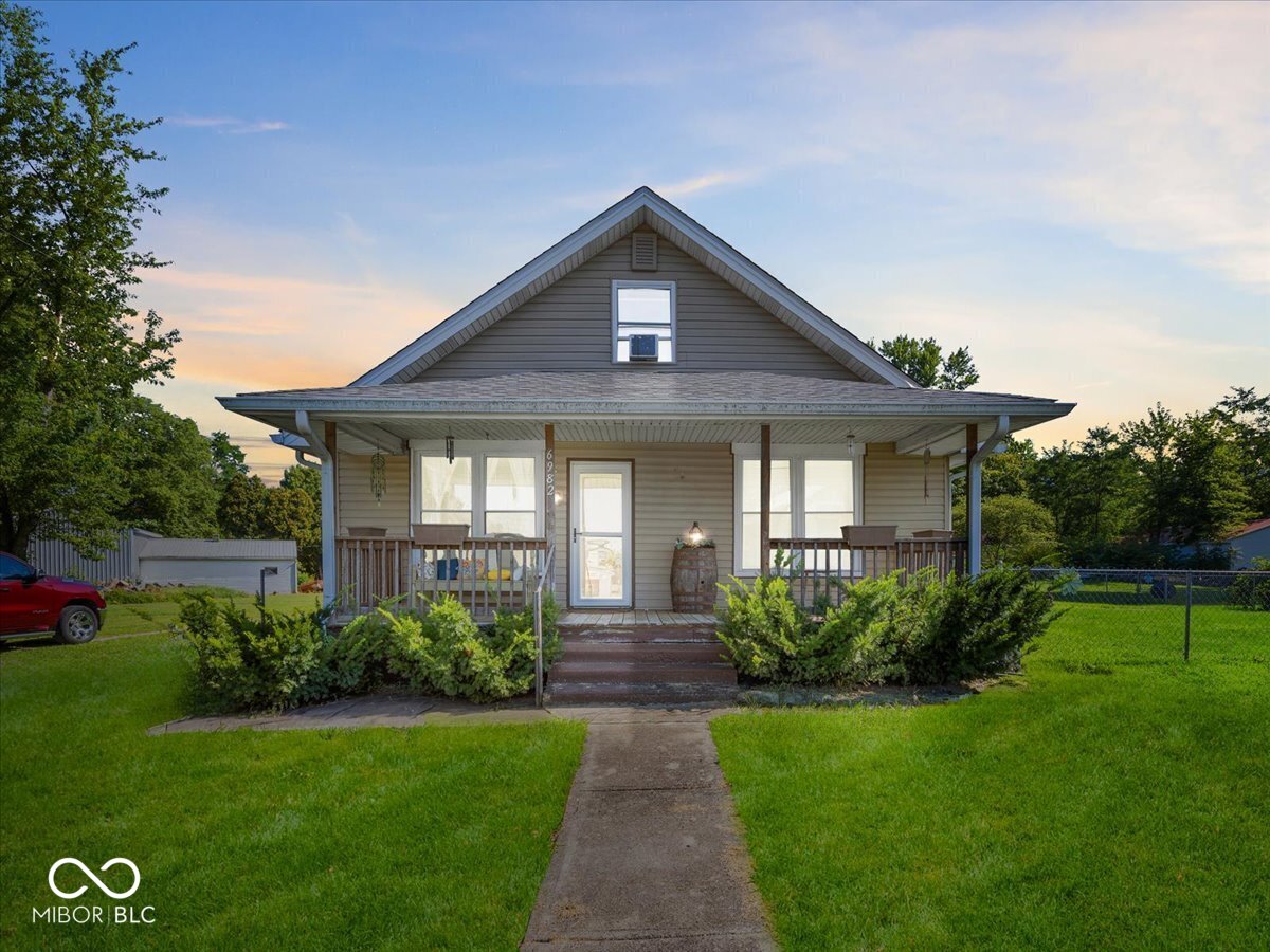 6982 E Michigan Road Waldron IN 46182