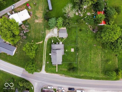 6982 E Michigan Road Waldron IN 46182