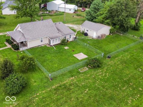 6982 E Michigan Road Waldron IN 46182