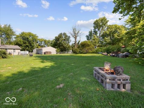 6982 E Michigan Road Waldron IN 46182