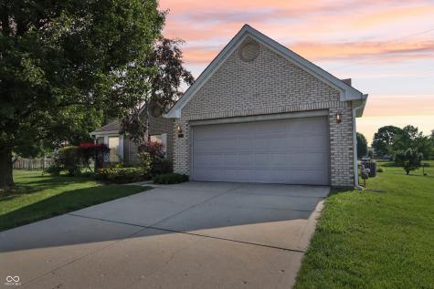 7456 Jack Pine Court Avon IN 46123