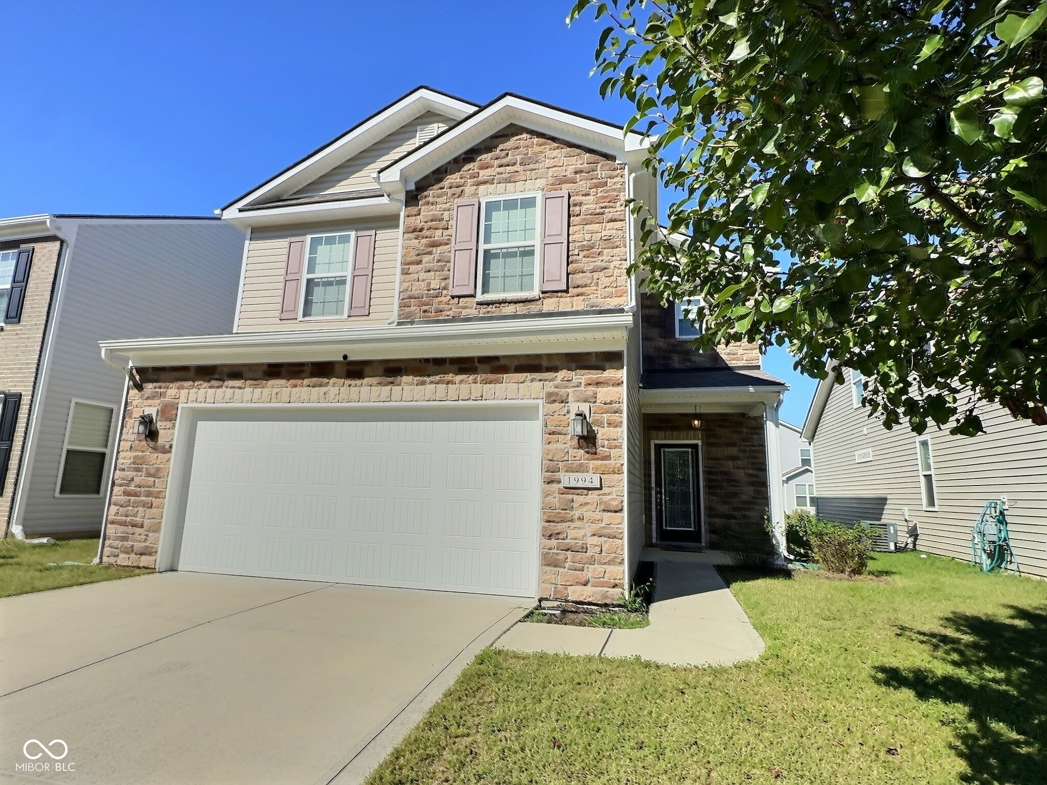 1994 Shadow Creek Boulevard Columbus IN 47201