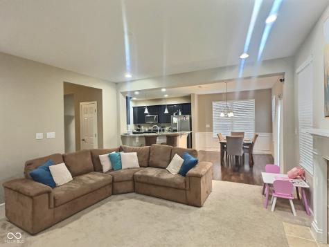 1994 Shadow Creek Boulevard Columbus IN 47201