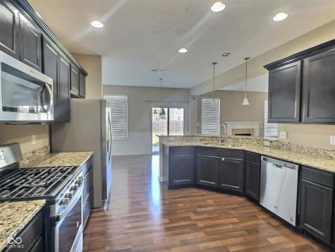 1994 Shadow Creek Boulevard Columbus IN 47201