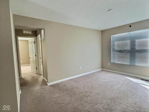 1994 Shadow Creek Boulevard Columbus IN 47201