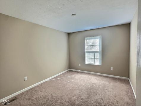 1994 Shadow Creek Boulevard Columbus IN 47201